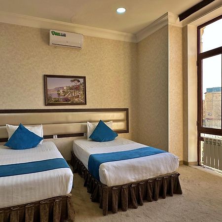 Hotel Globus Tashkent Ngoại thất bức ảnh